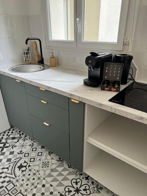 Luxe Chic Aux Buttes-aux-cailles A 5min Du Metro, Parking Prive Disponible Parigi